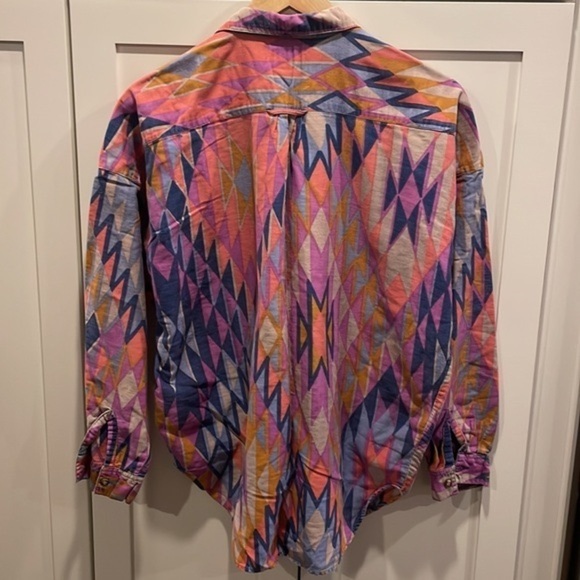 Vintage 90’s Button Down Shirt Aztec Print - Picture 7 of 13